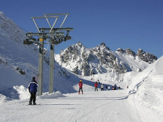 hotel pokoje noclegi wypoczynek restauracja konferencje imprezy okolicznościowe KASZTEL Polska